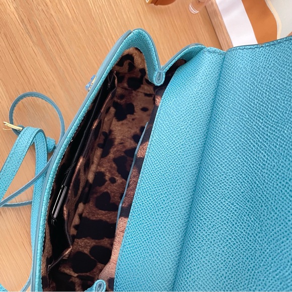 Vintage Dolce & Gabbana handbag - Picture 4 of 6